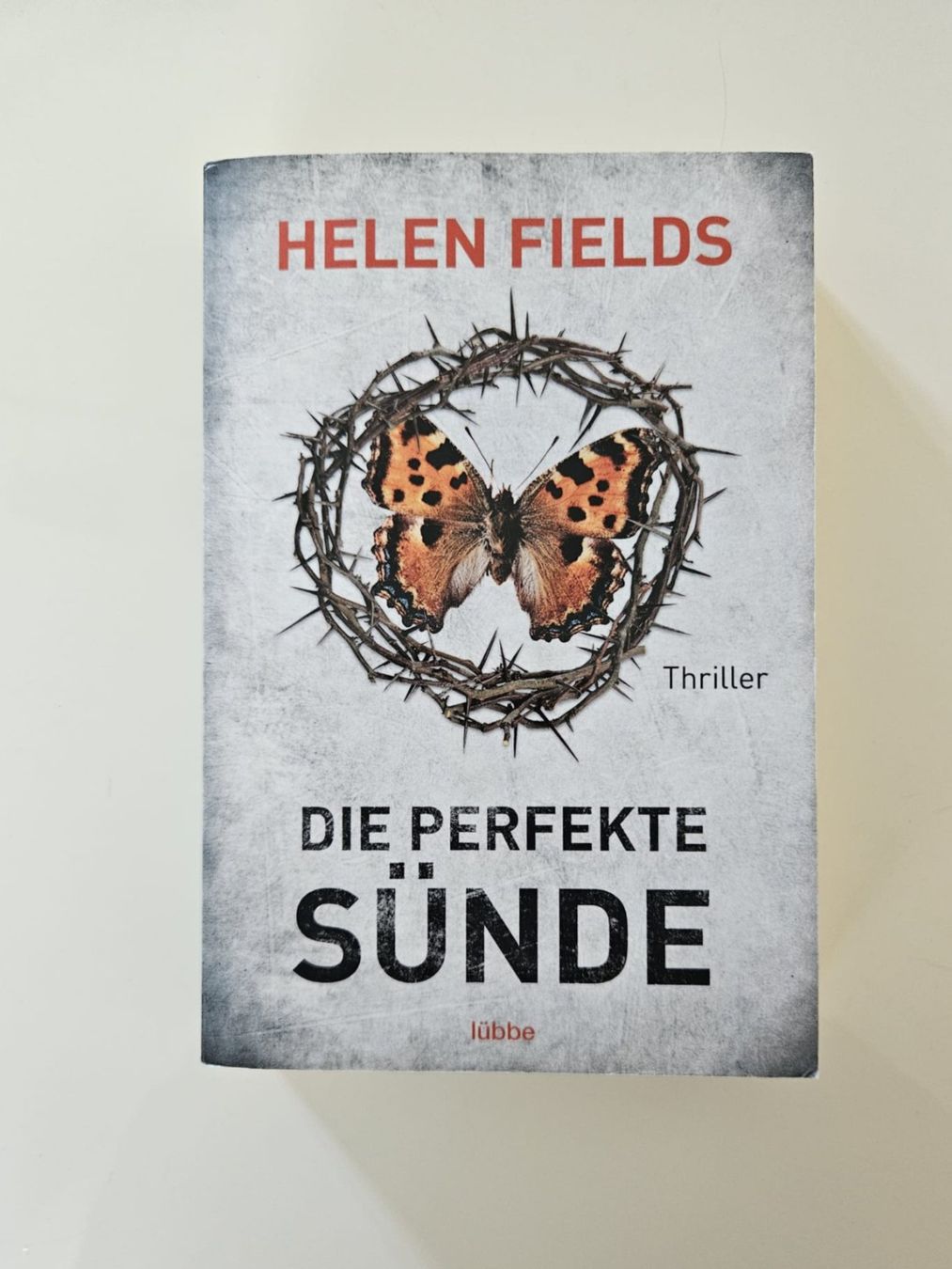 Libri: Helen Fields - Die perfekte Sünde - Spannender Thriller! – Usato da Amriswil venduto da Alfaromeo007