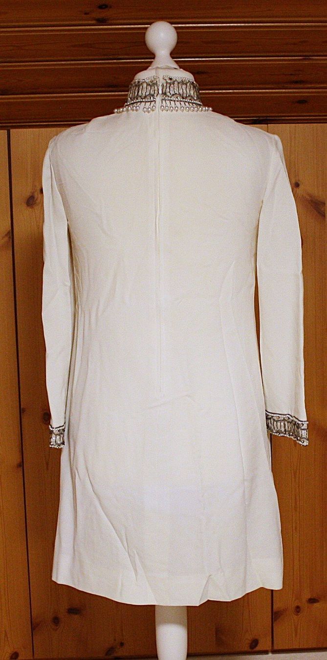 Kleider: Kleid MODISSA weiss Gr. 42 – Gebraucht aus Flüelen von Diversicum-Vintage 5