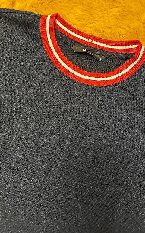 T-Shirts: Shirt XS – Gebraucht aus Rüthi (Rheintal) von ine_98z7 1