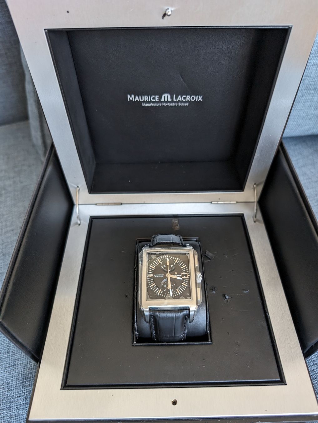 Maurice Lacroix Orologi: Maurice Lacroix Pontos Rectangulaire Chronographe – Nuovo e nell'imballaggio originale da Zürich venduto da pat_c76p