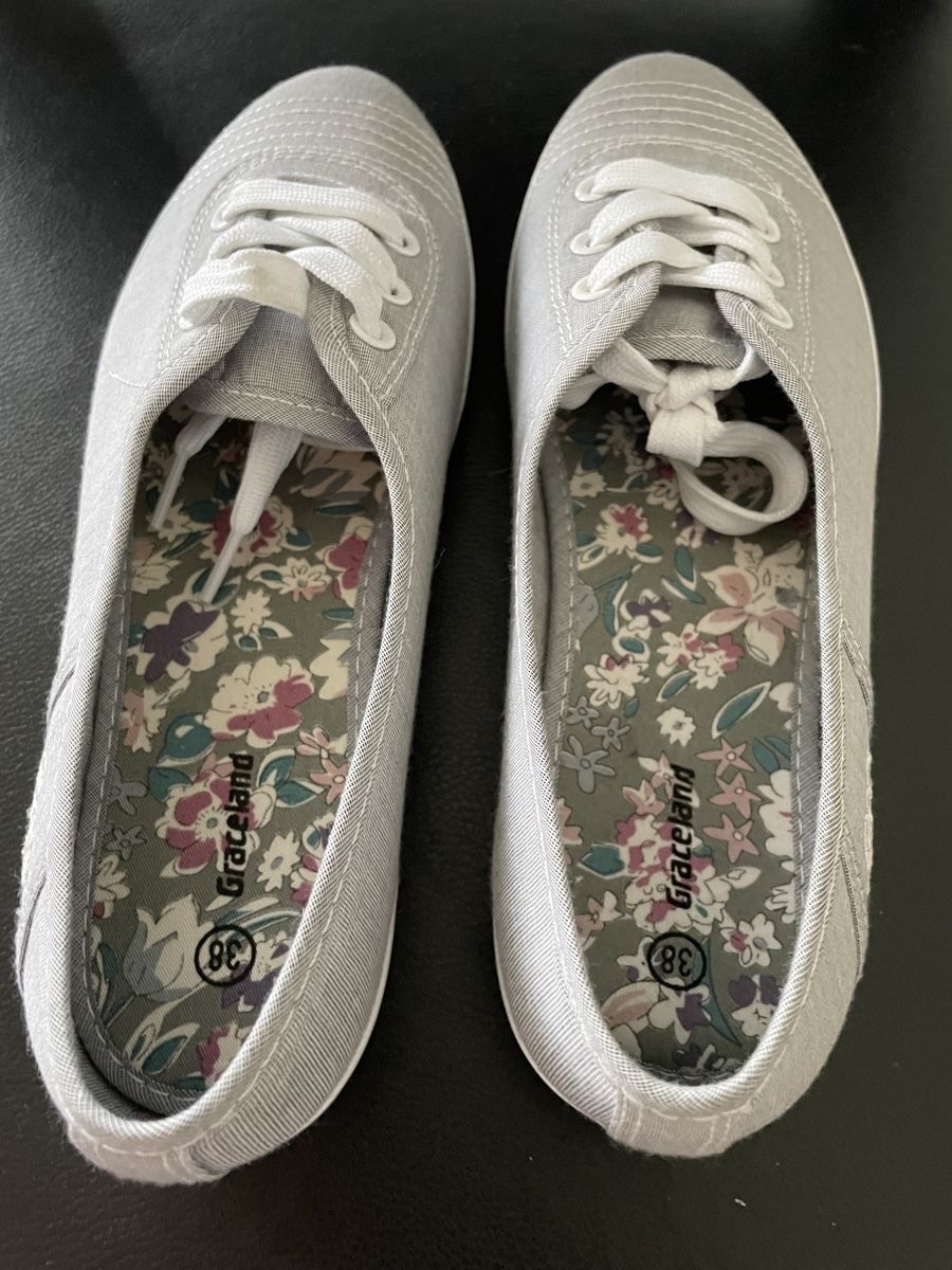 Scarpe da donna: Damenschuhe Ballet Neu – Nuovo (secondo la descrizione) da Oberentfelden venduto da ana_s526 1