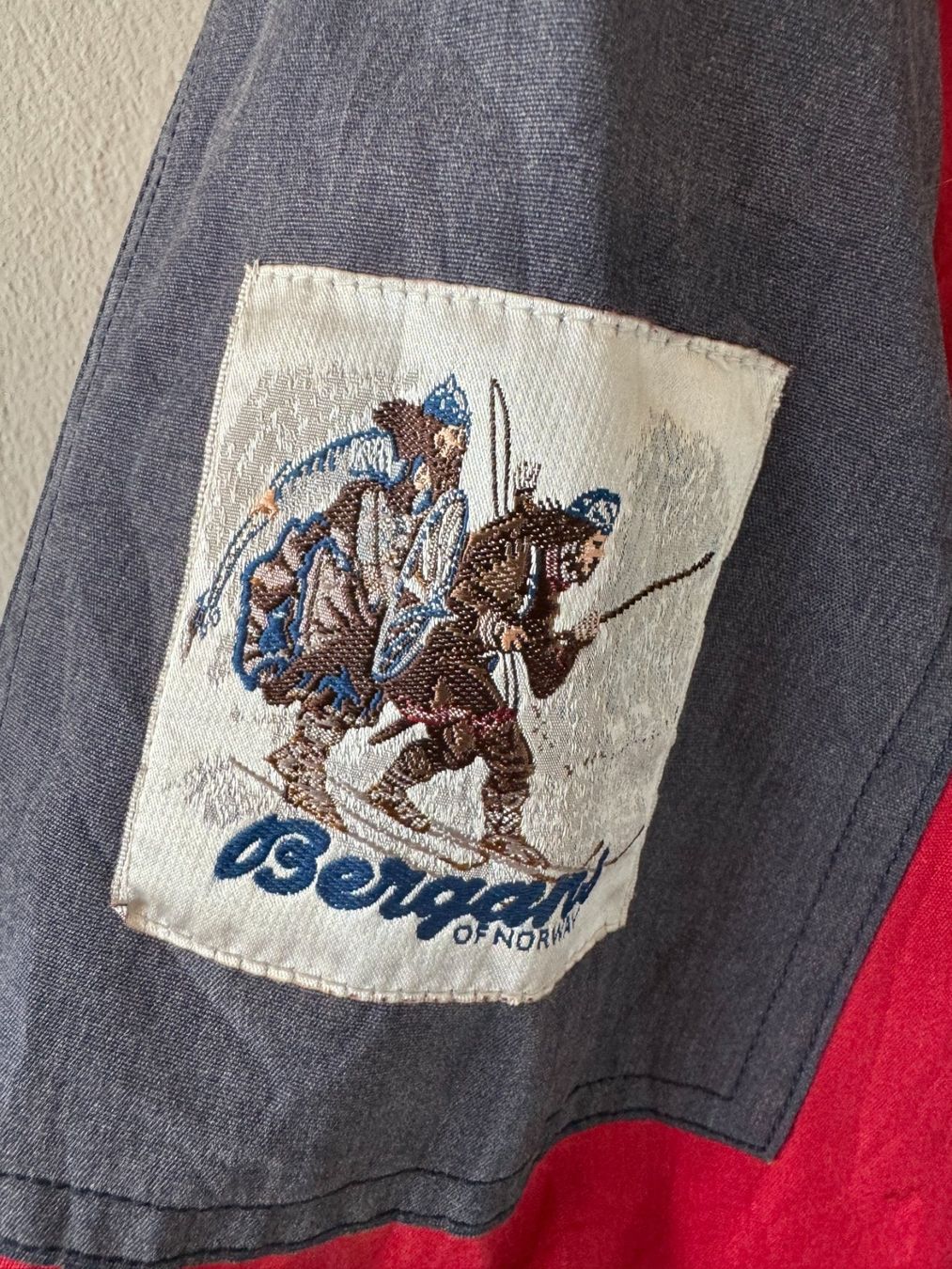 Bergans Giacche: Bergans jacket vintage men size L – Usato da Neuchâtel venduto da _Easy_to_Find_ 5