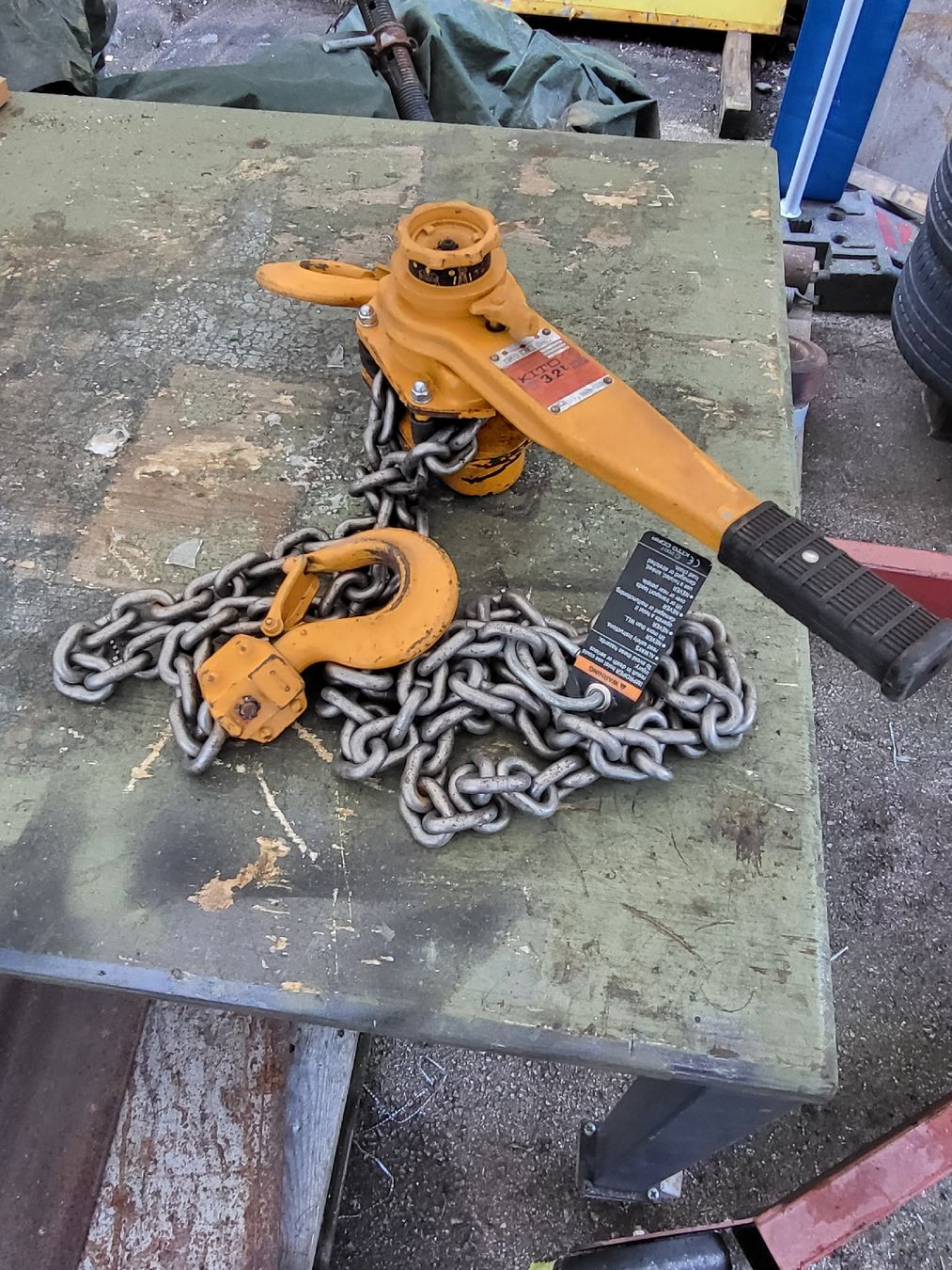 Paranco multiuso: Palan à chaîne levée 3,2 tonnes – Usato da Beuson (Nendaz) venduto da dar_r268