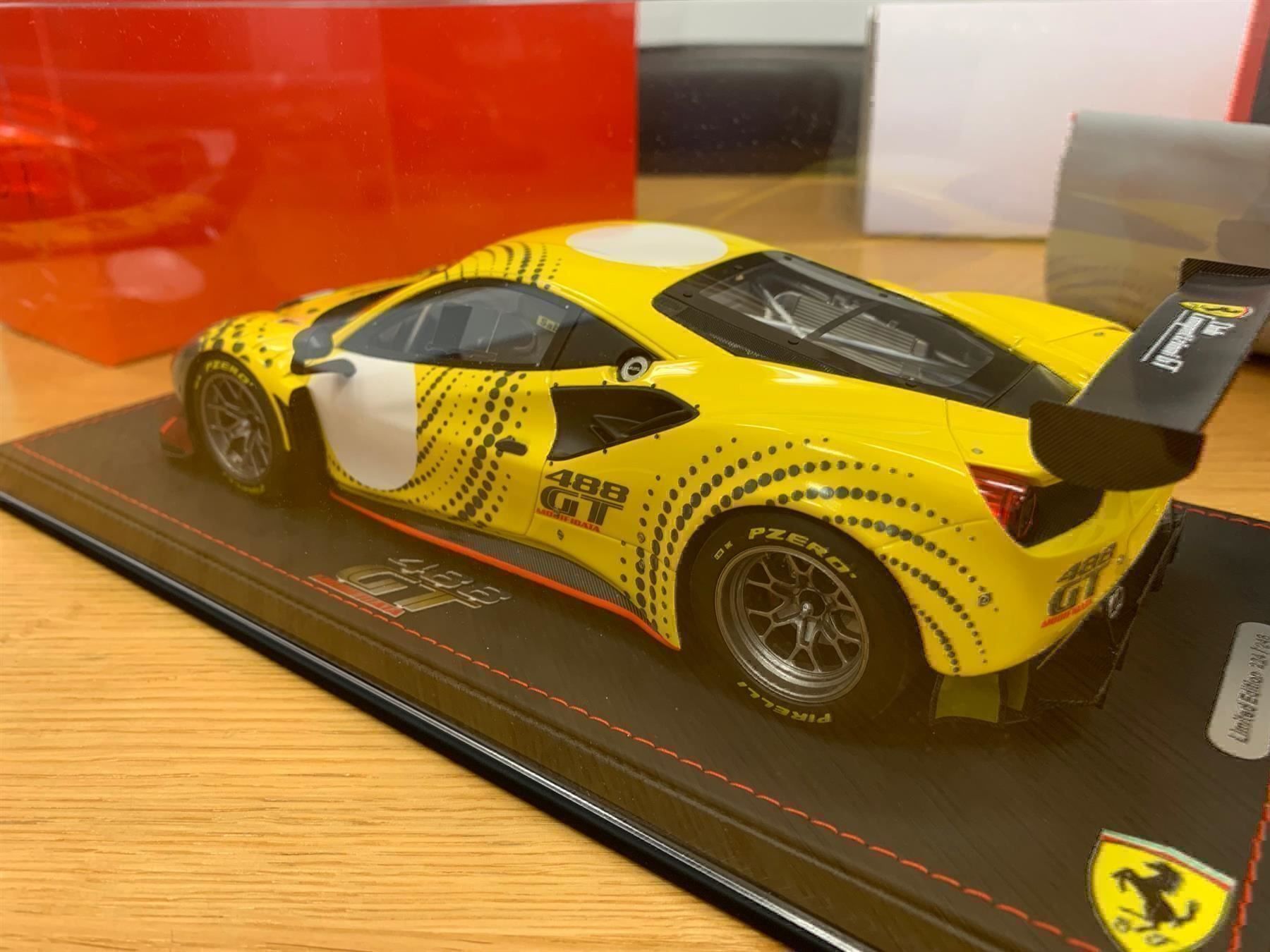 Modellautos: Ferrari 488 GT Modificata 1/18  BBR gelb – Neu und originalverpackt aus Stein AR von Krabbe2 1