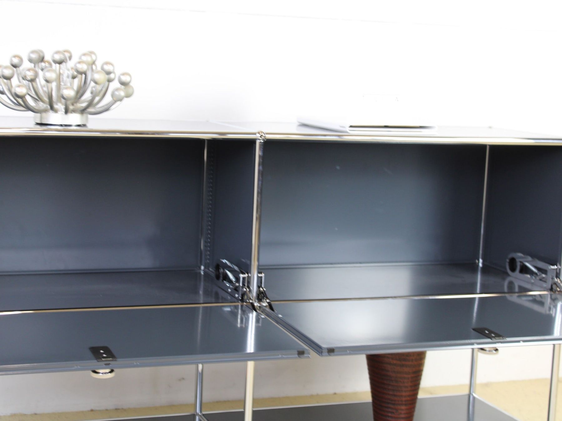 USM Kommoden: USM Haller Sideboard | Anthrazitgrau | Neuwertig – Gebraucht aus Meinisberg von atelier_TILIJA 5
