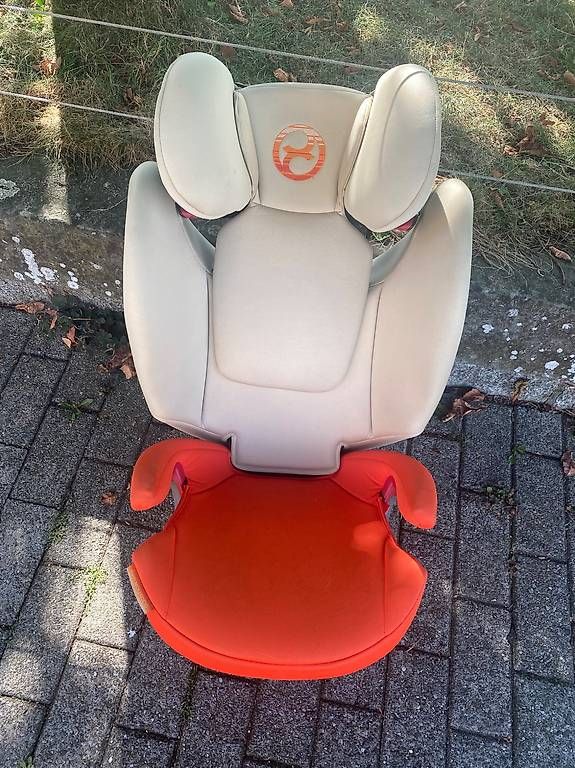 Auto-Kindersitze: Autositz Cyber gold – Gebraucht aus Steinach von Susansung