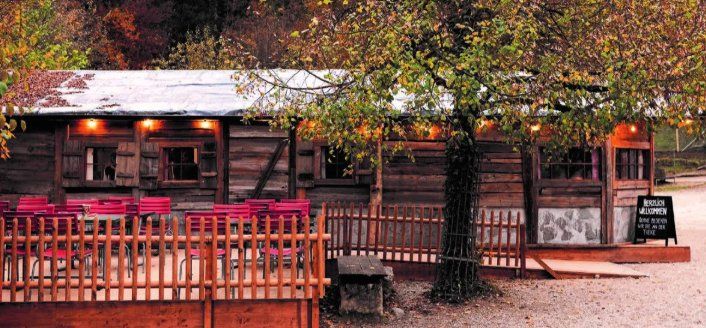 Holzartikel: Fondue Chalet zu verkaufen – Gebraucht aus Affoltern am Albis von Pointbreakevents 3