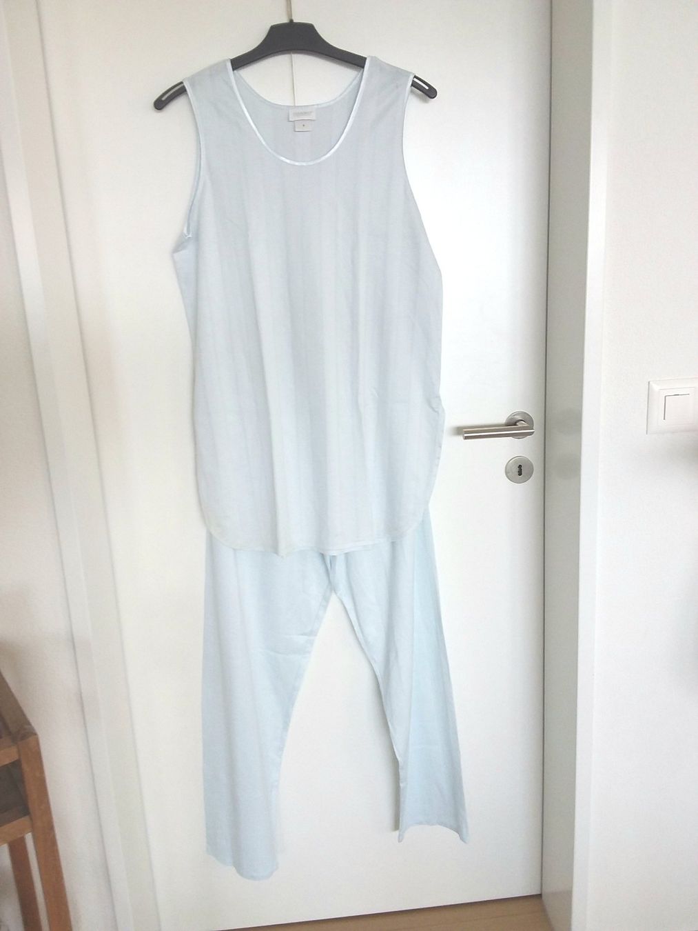 Hanro Négligés & Pyjamas: HANRO Sommer Pyjama 2teilig Gr M – D'occasion à Immensee par Btrutmann