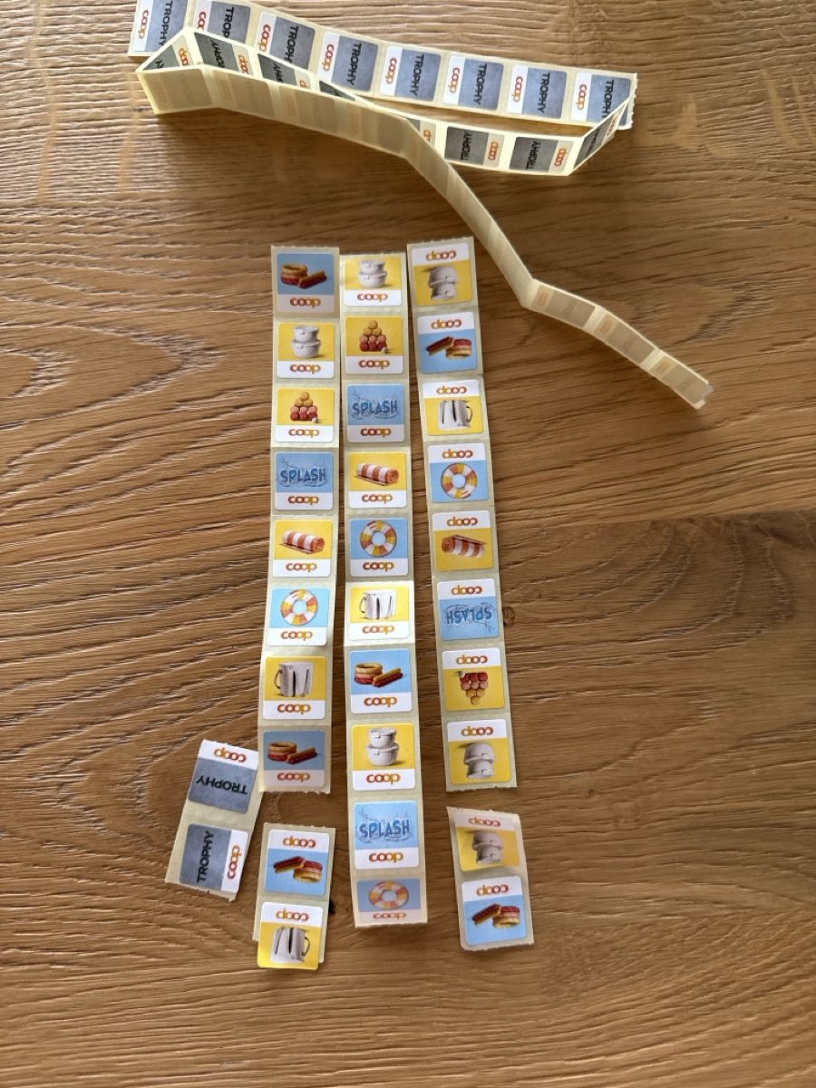 Coop Raccolte di bollini & punti: Coop Sammelsticker "Splash" & "Trophy" - Sammlung  – Nuovo (secondo la descrizione) da Staad SG venduto da Dut_wwd8