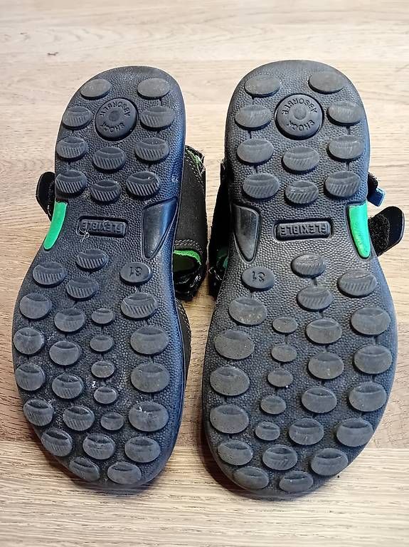 Scarpe per ragazzi: Sandalen Gr. 31 – Usato da Auw venduto da luszur 3