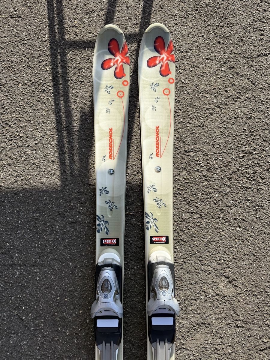 Rossignol Skis: Rossignol Ski 160cm – D'occasion à Winterthur par liv_9mkv 1