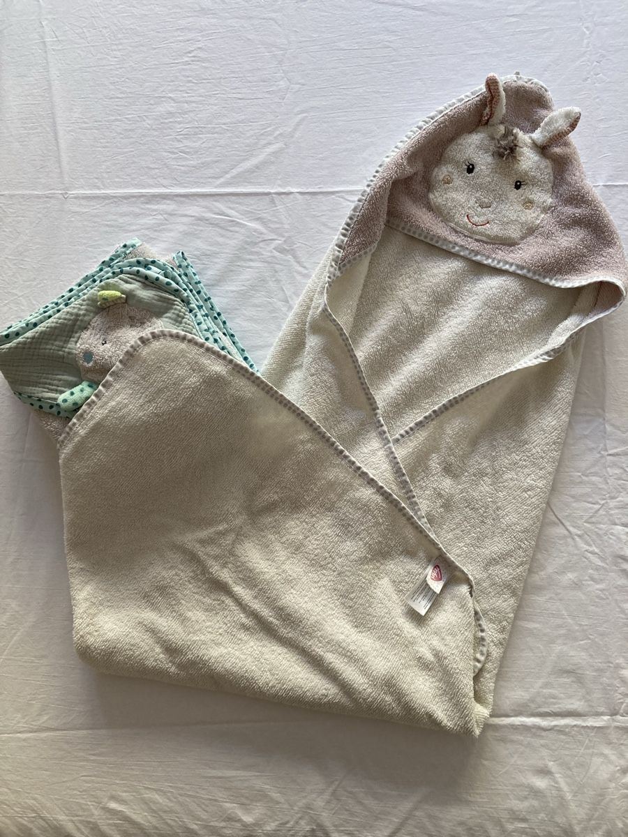 Teli da bagno: 2 x linges pour bébé  – Usato da Genève venduto da Eschindler 1