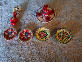 Miniatur Geschirrset mit Blumenmuster 9-teilig, Puppenhaus