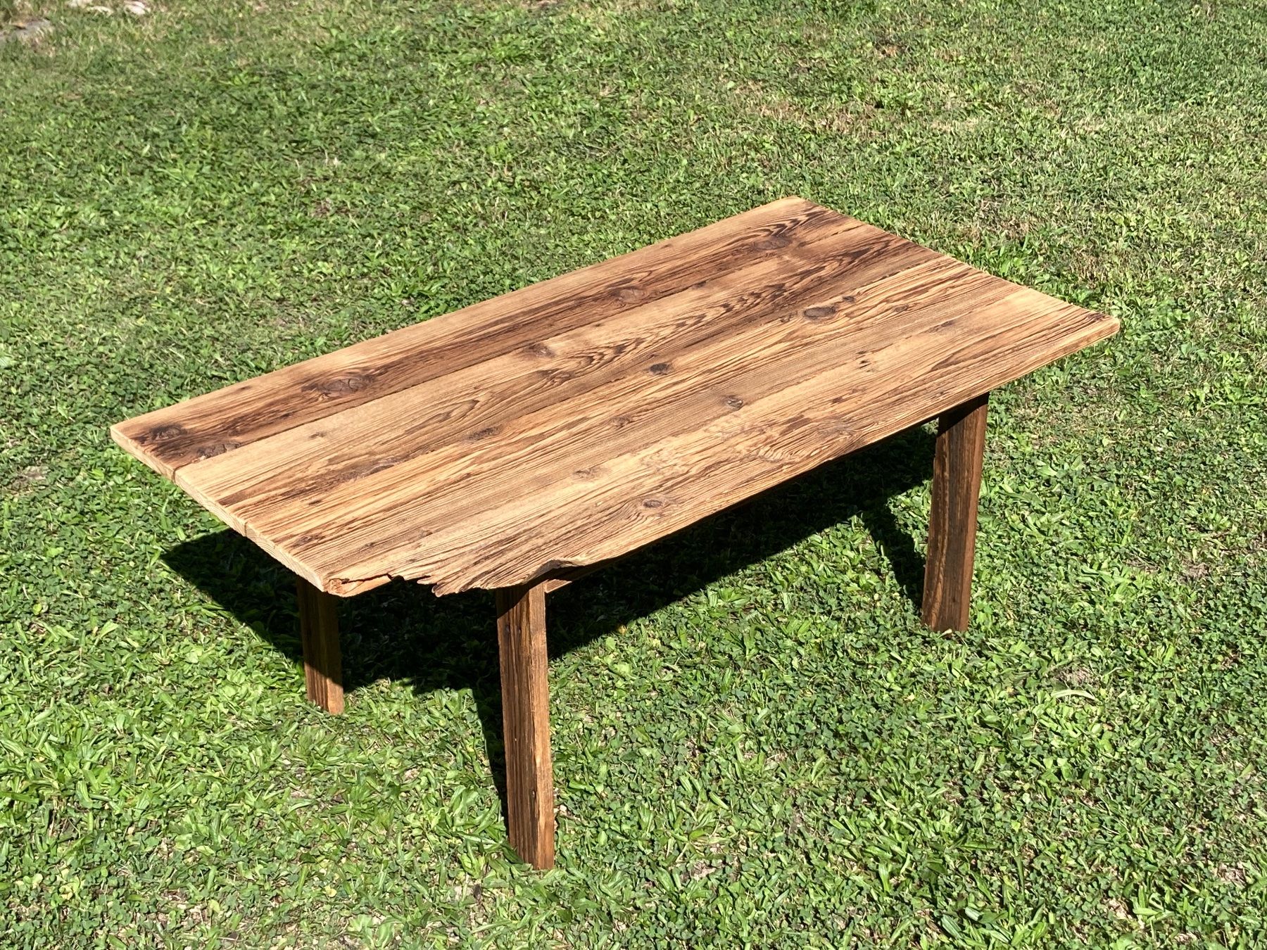 Tische: Spezieller Altholztisch 107x57cm – Neu (gemäss Beschreibung) aus Domat/Ems von Stein_und_Holzbruch 9