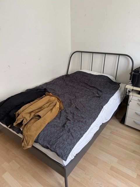 Letti: Metallbett in Anthrazit/Schwarz 140x200cm – Usato da Ostermundigen venduto da sachankauf