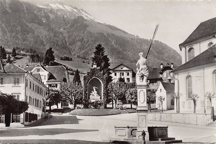 Ansichtskarten: Stans, Dorfplatz, Feldpost MOB. BEFRST. KP. III/5 – Gebraucht aus Frauenfeld von POML