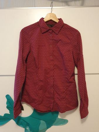 Camicia marca Mammut, misura S.