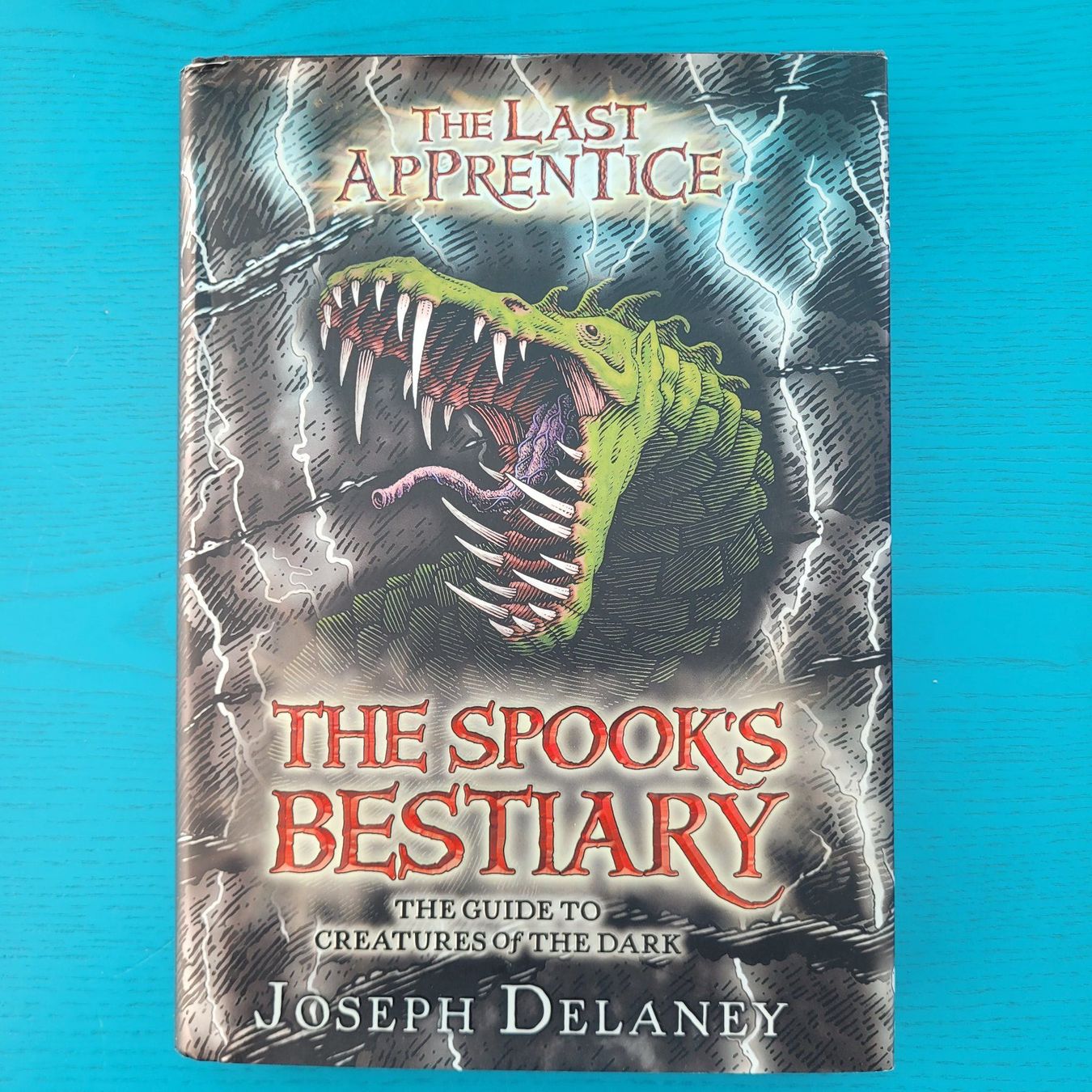 Bücher: Joseph Delaney- The Spooks Bestiary – Gebraucht aus SCHÜBELBACH von CoKaHa