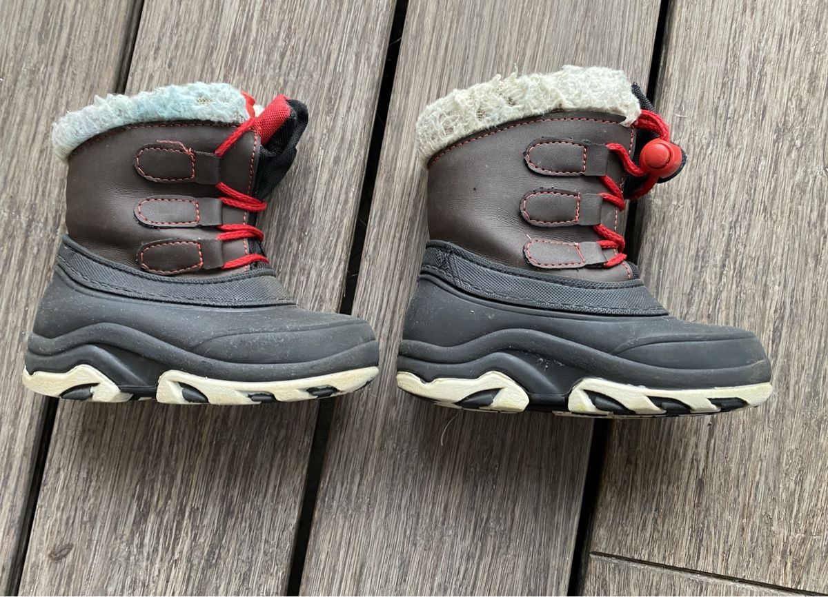 Scarpe per ragazzi: Winterstiefeli Gr. 22/23 – Usato da Urdorf venduto da Tjara65 3