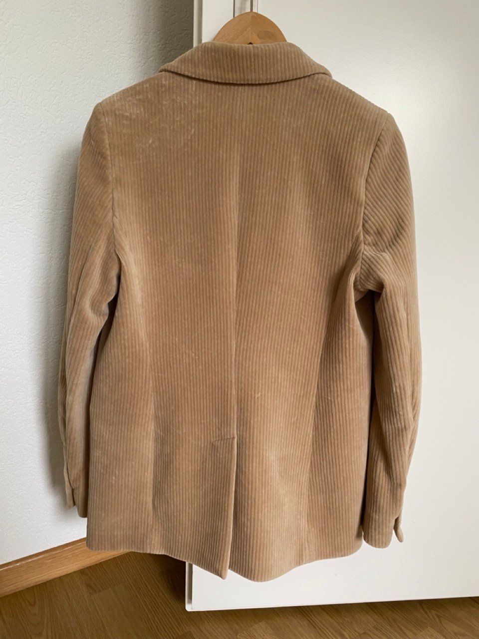Esprit Giacche: Manchester Cord Blazer (38/M) – Usato da Zumikon venduto da Frauenecke 1