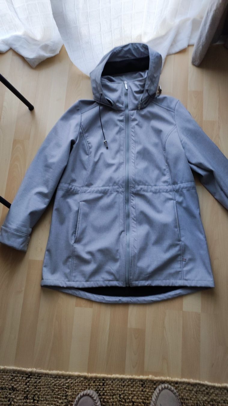 Giacche: Wunderschöne 💥Softshelljacke💥 Gr.44 – Nuovo (secondo la descrizione) da Lotzwil venduto da Pomodoro02 1