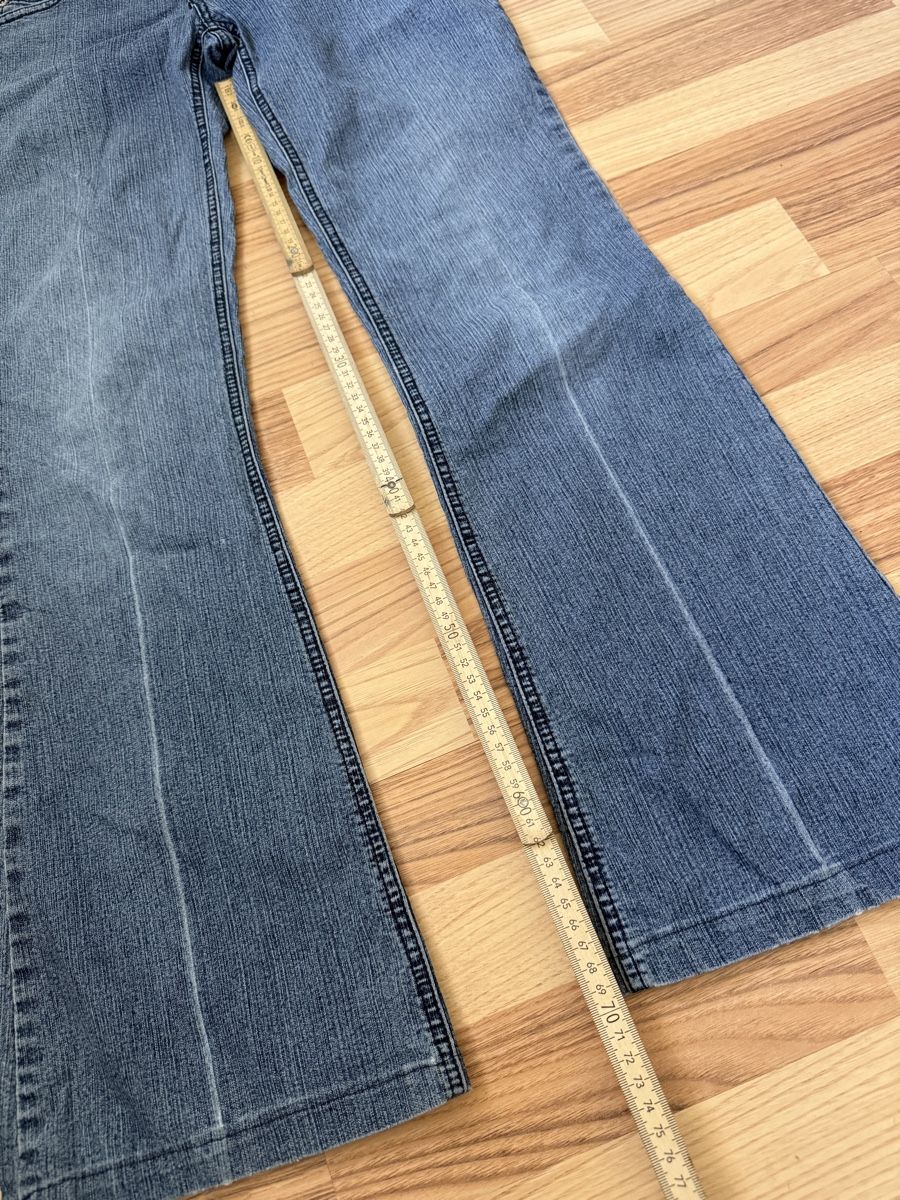 Jeans: Bootcut Jeans – D'occasion à Allschwil par power9000 5