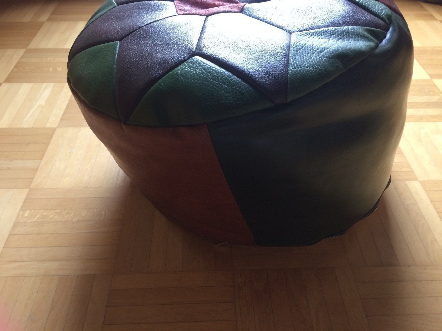 Hocker: Sitzsack / Beinvorleger – Gebraucht aus Zermatt von GantVS 1