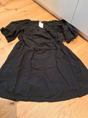 Mama Off-Shoulder Kleid H&M, Gr. S, NEU