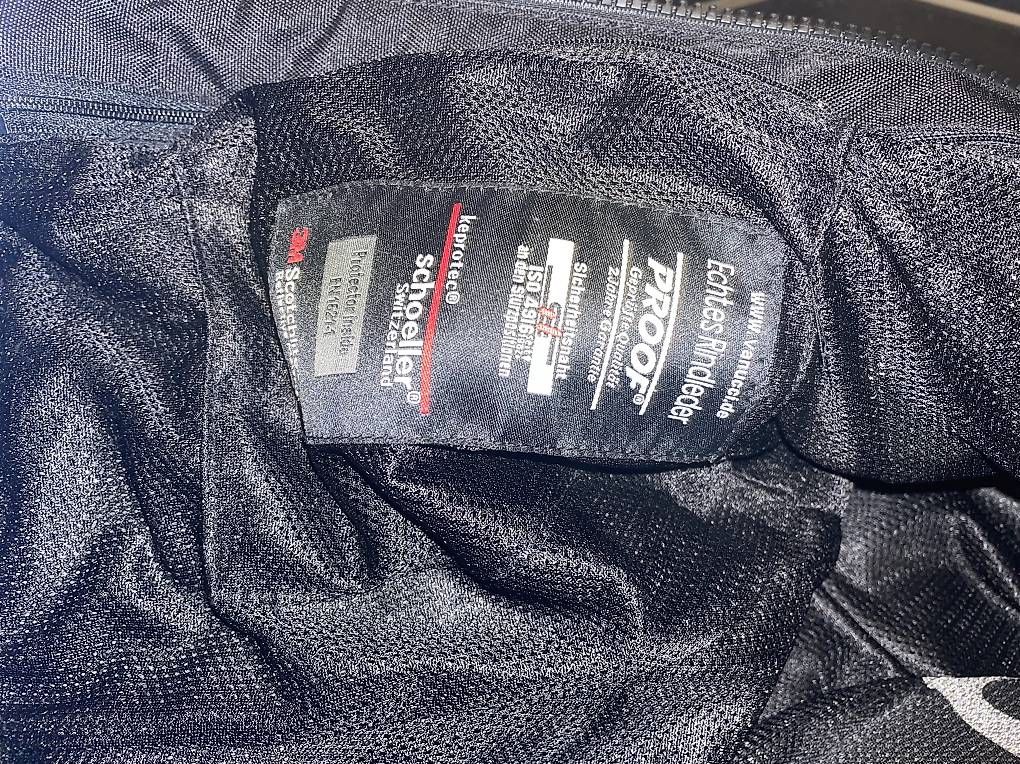 Costumes: Neuwertig: Vanucci Combo Leder  – D'occasion à Allschwil par mib4123 3