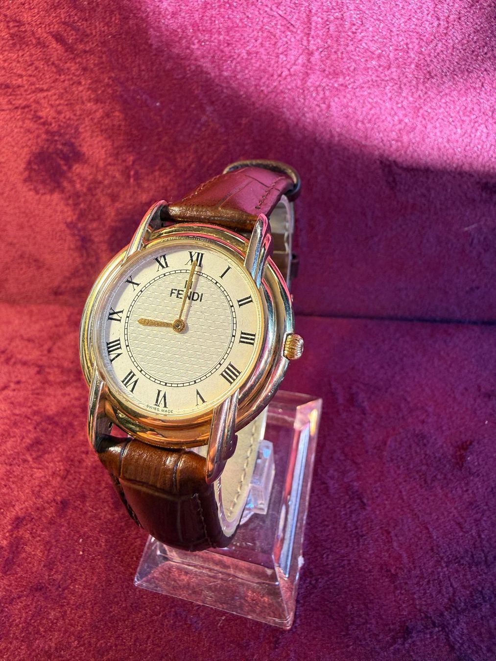 Fendi Montres: Fendi Uhr – Défectueux à Zürich par Uhr_Werk_Boutique