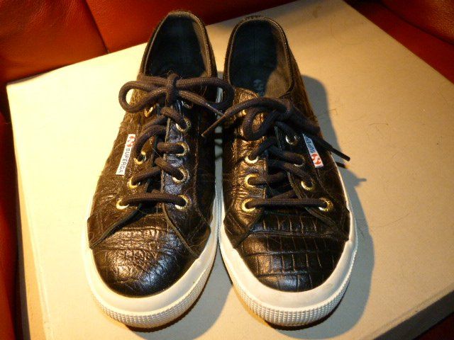 Superga Scarpe da donna: Sneaker Superga, Gr. 38, schwarz – Usato da Nunningen venduto da Fashion-Ave51 2