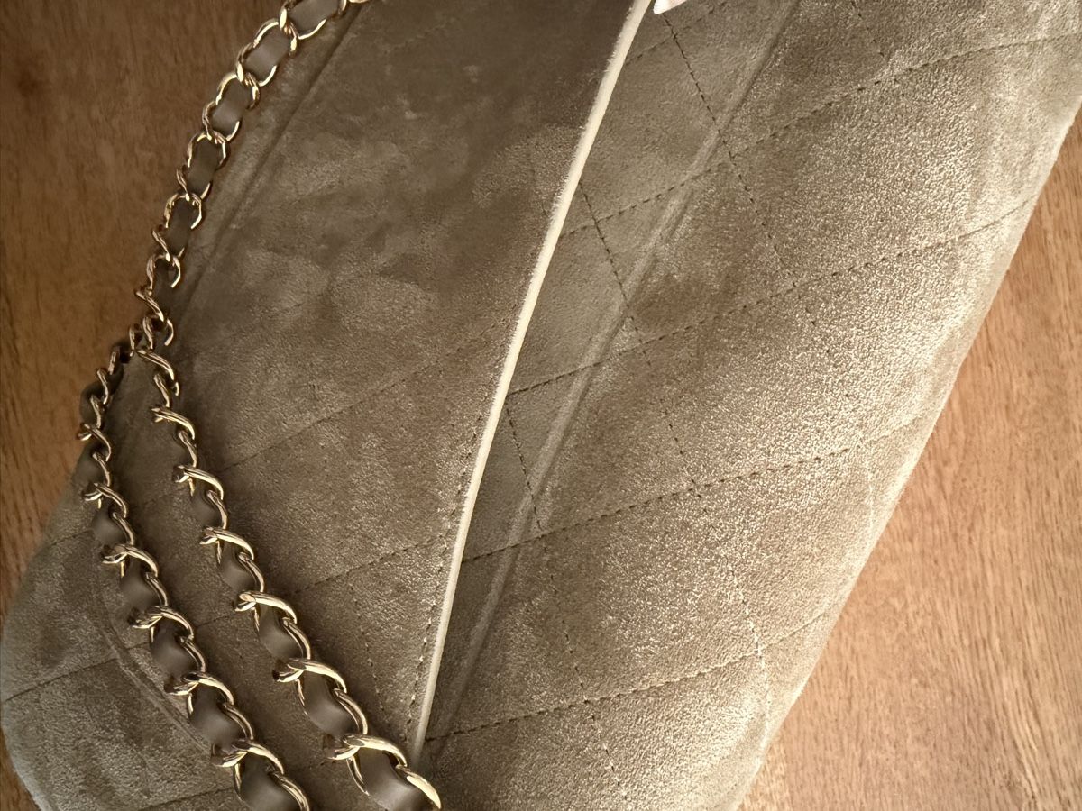 Sacs femmes: Guilted Suede Hand / Schulter tasche – Neuf avec emballage d'origine à Jona par Dearr 2