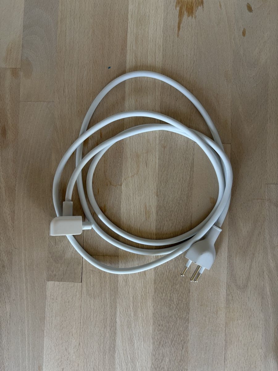 Apple Kabel: Apple MagSafe Power Adapter Extension Cable – Neu (gemäss Beschreibung) aus Winterthur von ActionDiscmac