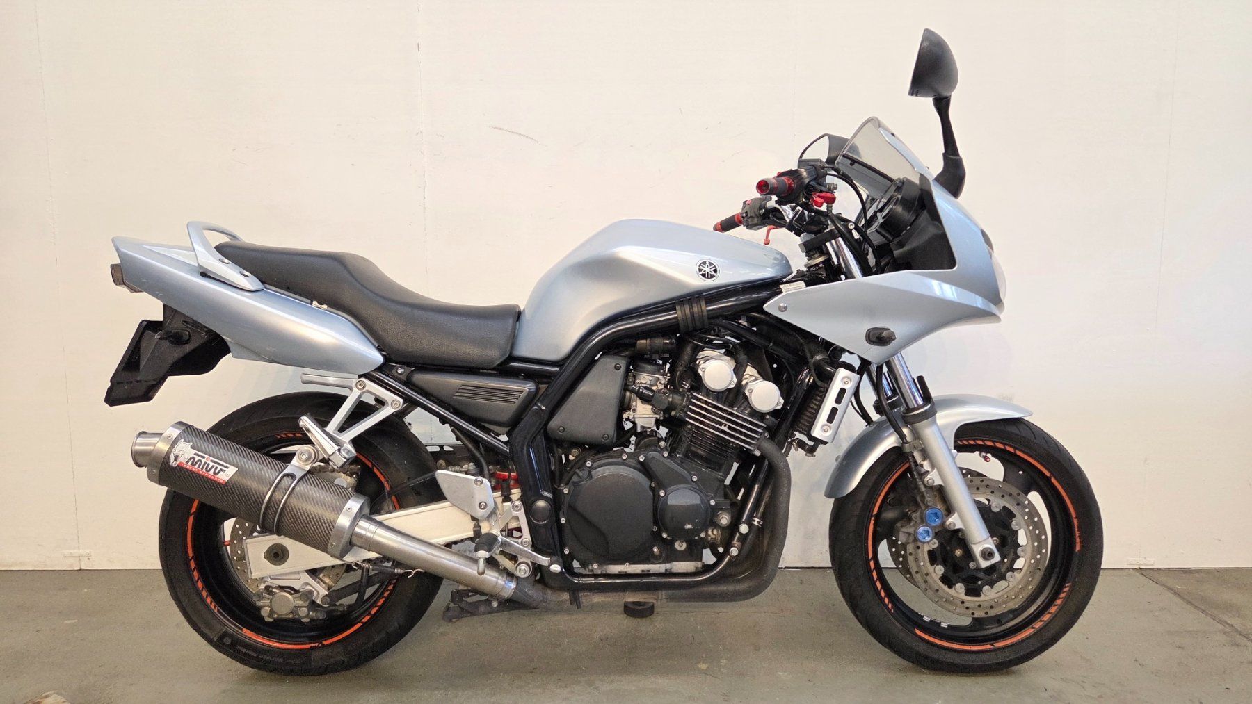 Yamaha Strasse: Yamaha FZS 600 – Gebraucht aus Tägerschen von Moto-Welt