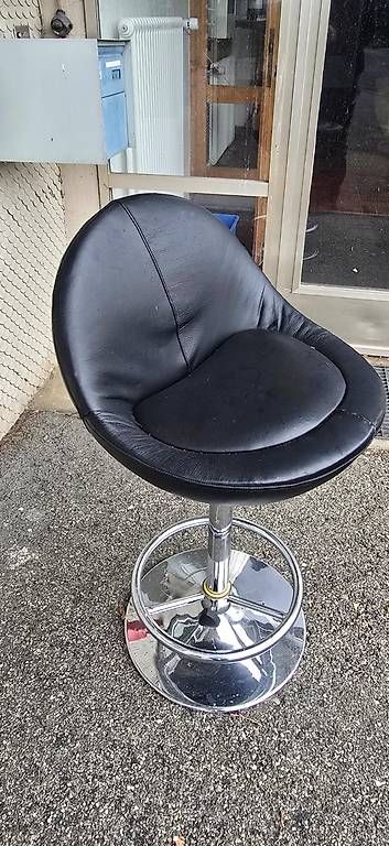 Hocker: Barhocker – Gebraucht aus Sumiswald von Kasimir87 1