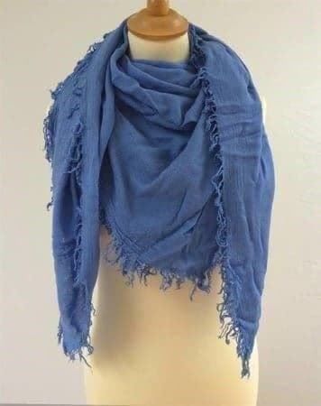 Foulard & Sciarpe: Schönes Tuch / Schal - Wolle - blau – Usato da Zofingen venduto da Justizia_01 2