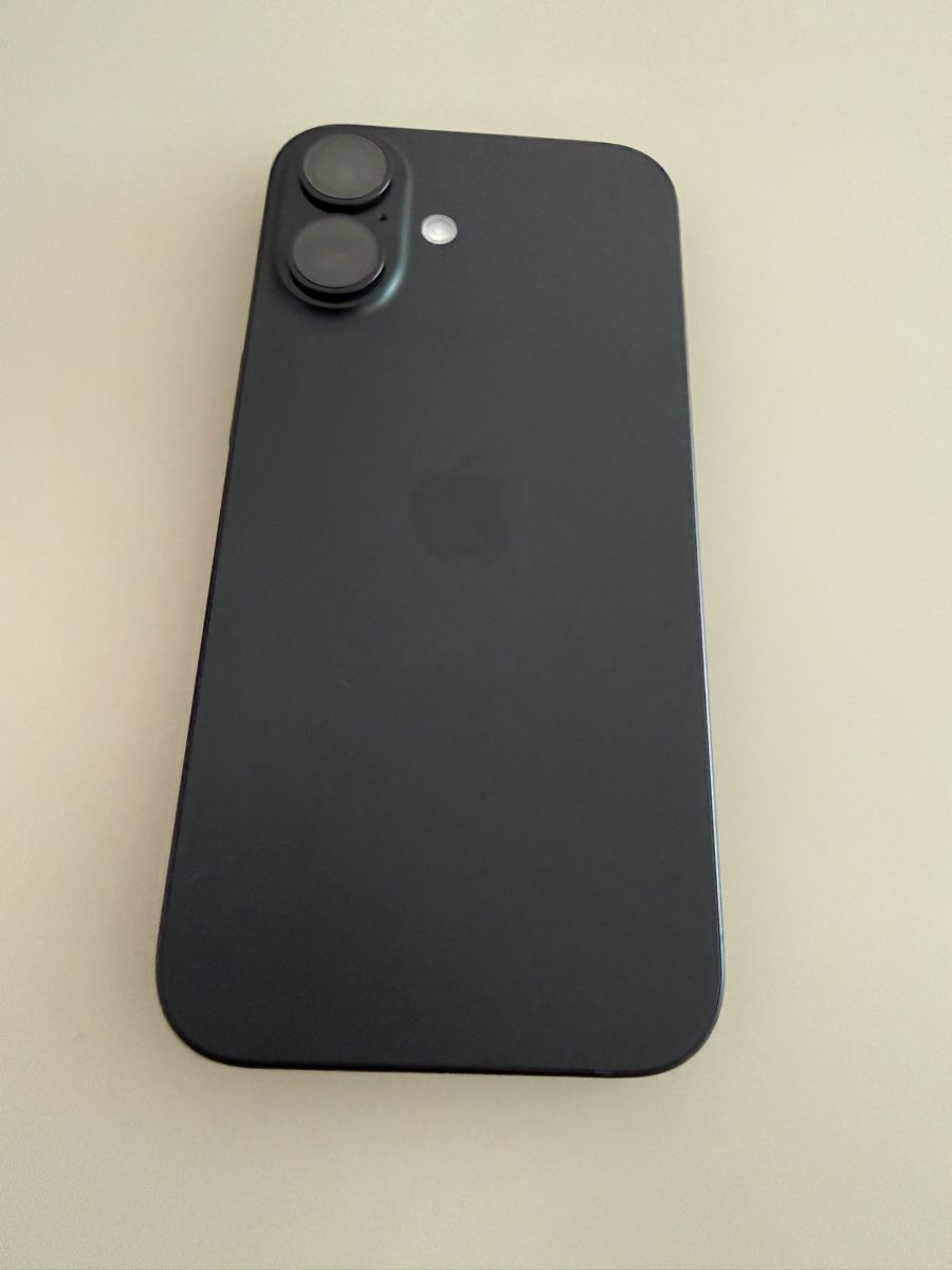 Apple Portables: iPhone 16 128GB black – Neuf (Voir description) à Orbe par Sylvie.Lep07 5