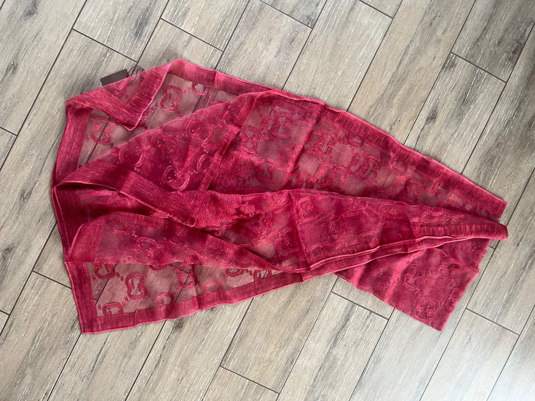 Foulards & écharpes: NEU – D'occasion à Versegeres par kista