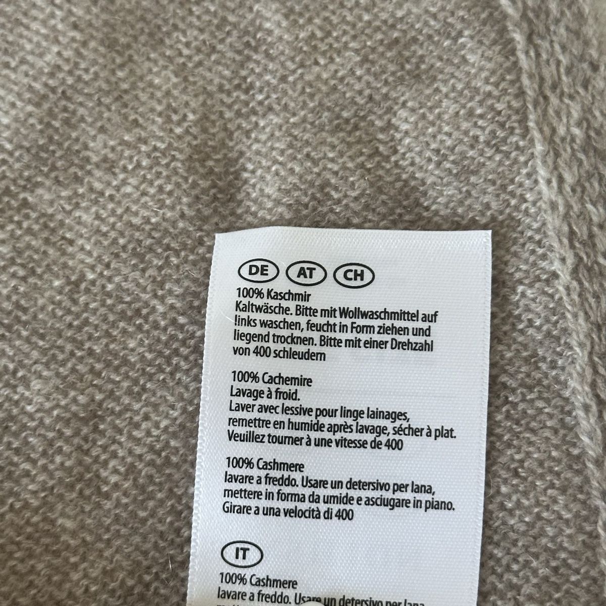 Foulard & Sciarpe: Écharpe en cachemire beige 100% – Nuovo (secondo la descrizione) da Givisiez venduto da dor_xb9k 3