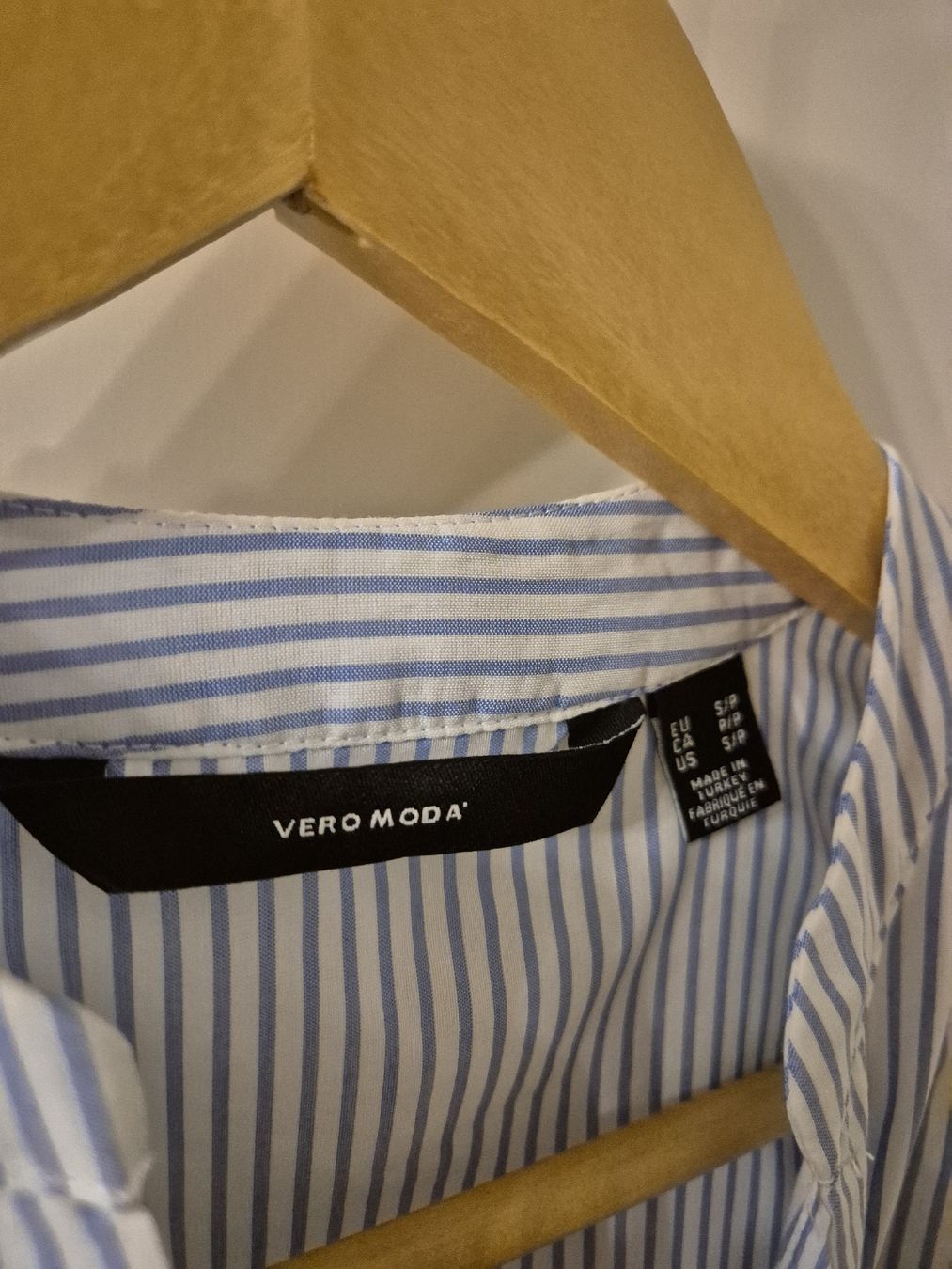 Vero Moda Camicette: Vero Moda Bluse Gr. S – Usato da Thalwil venduto da Briscolina 2