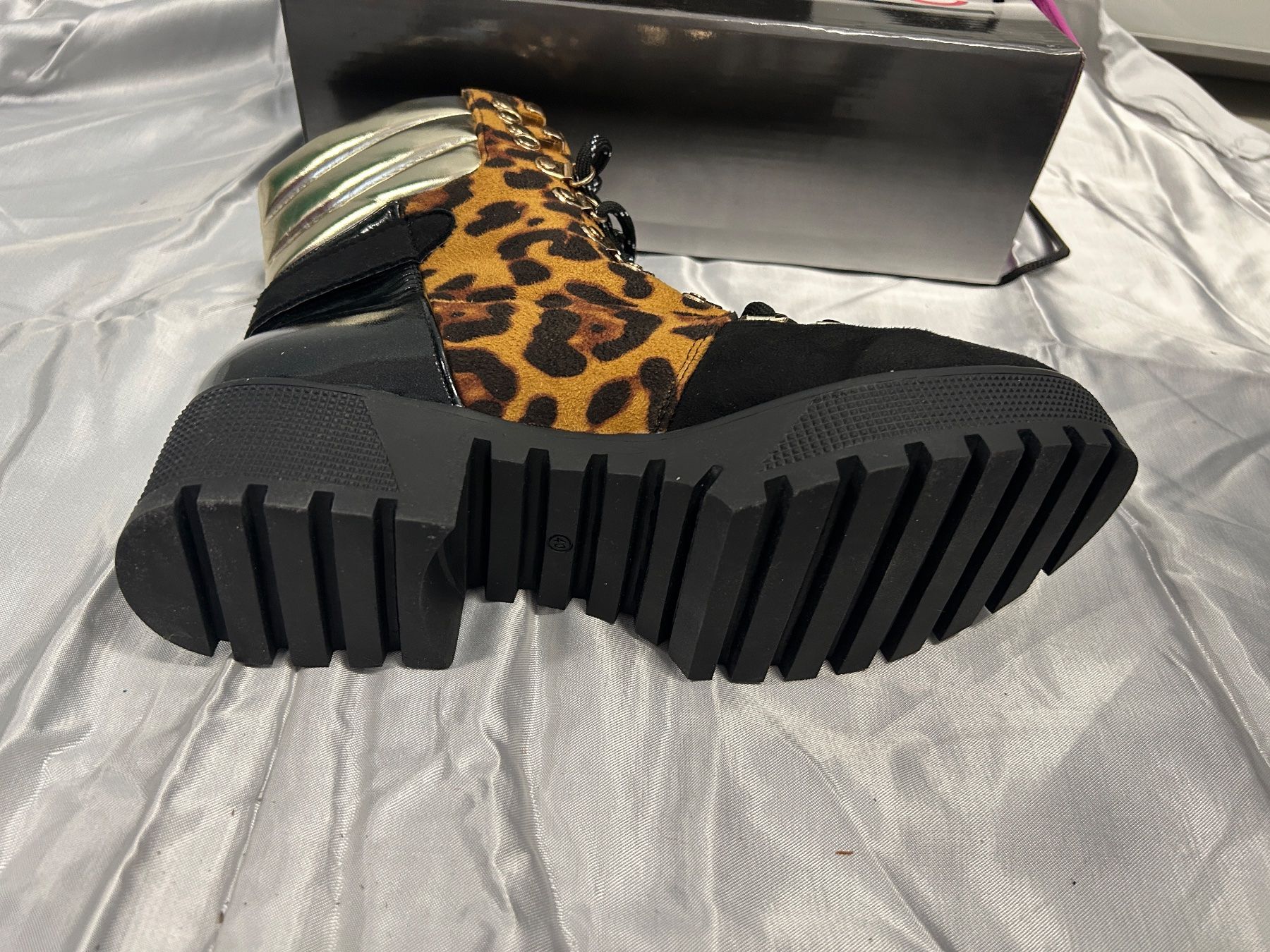 Scarpe da donna: Schnürschuhe Stiefeletten Gr 40 Neu – Nuovo e nell'imballaggio originale da Regensdorf venduto da Spyke55 3