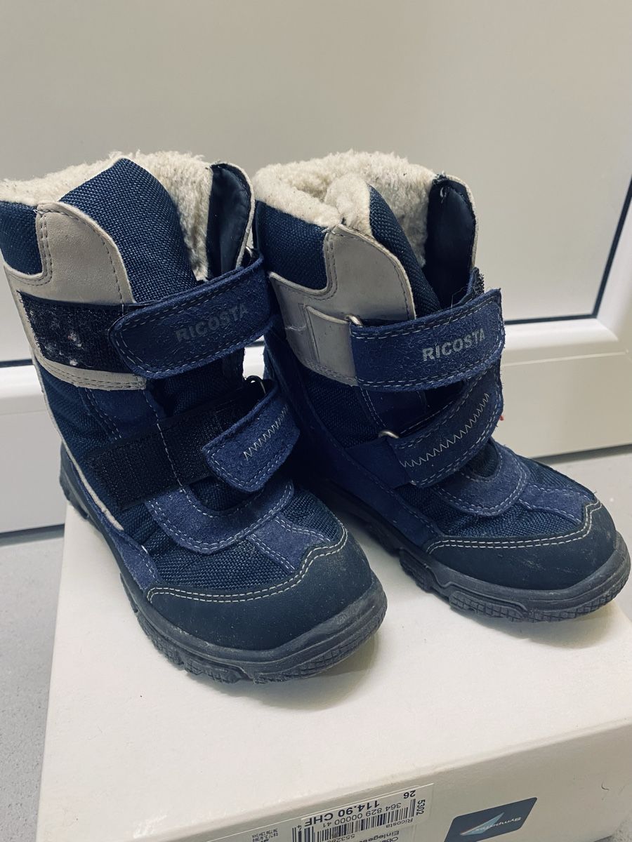 Scarpe per ragazzi: Scarponcini invernali taglia 26- perfetti! – Usato da Winterthur venduto da Alb30