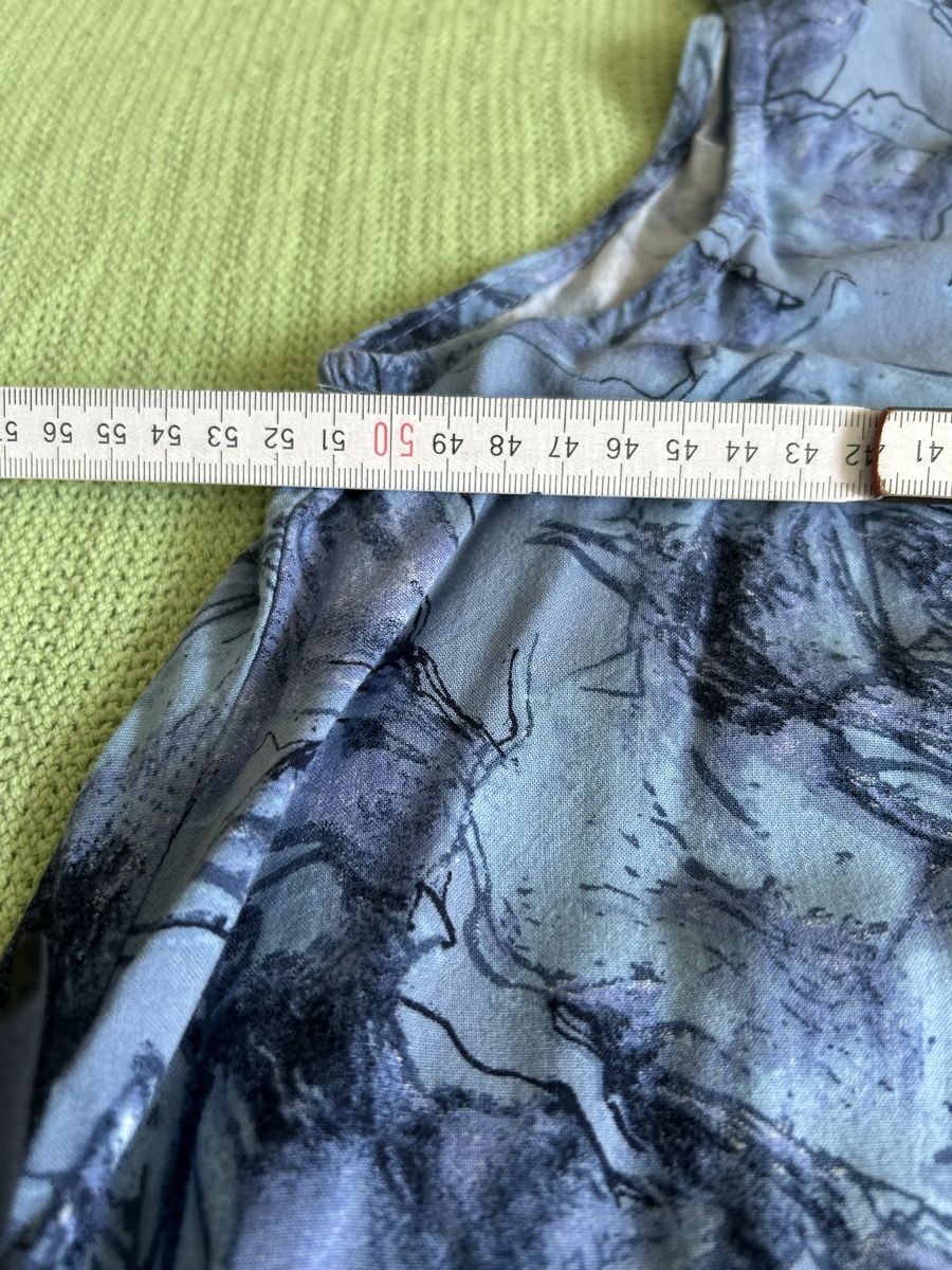 Kleider: Leichtes Blauton Sommerkleid – Gebraucht aus Rüti ZH von Masken 2