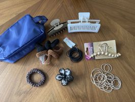 Haarschmuck Set — 2 Klipspangen, Haargummis, etc.