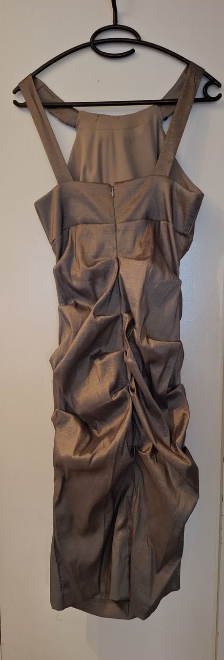 Robes: Kleid caché Grösse 8 (EU 38) – D'occasion à Konolfingen par sko_r5yd 1