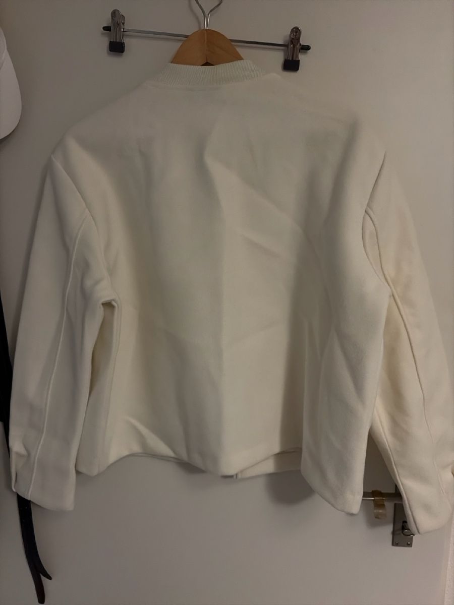 Jacken: Weisse Jacke – Neu (gemäss Beschreibung) aus Olten von edo_79j7 4