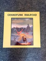 1 x VINYL LP GRANDFUNK RAILROAD BOOTLEG FLASHBACK WORLDPRO.