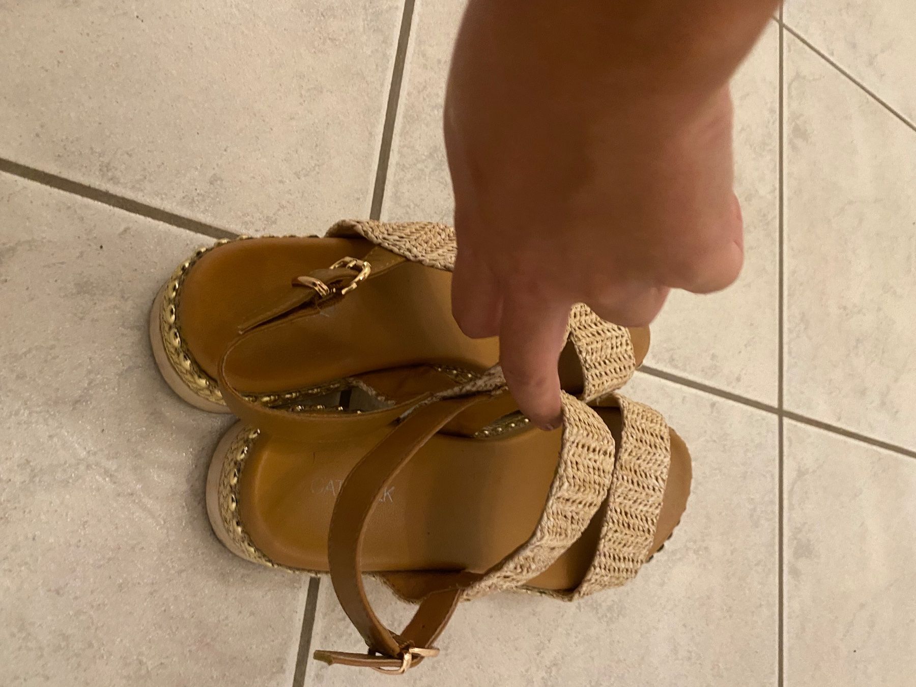 Scarpe da donna: Coole Sandalen 👡 – Usato da Kloten venduto da swarovski16 2