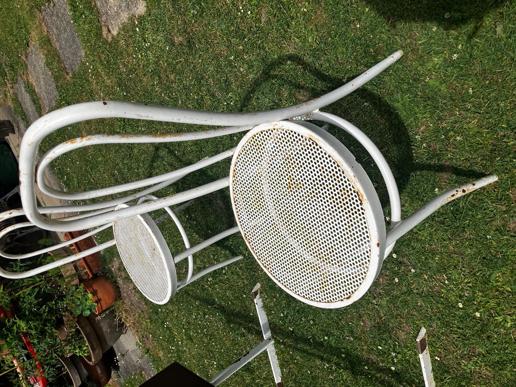Schaffner Set di tavolo e panche: Alter Gartentisch Schaffner, Bank und Stühle – Usato da Winterthur venduto da anel44 5
