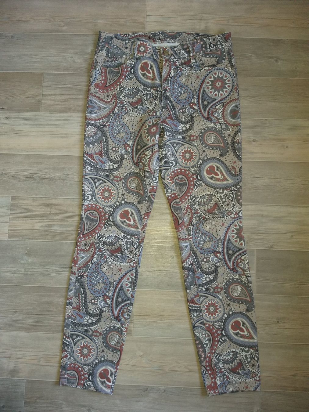 Jeans: Jeans ROSSNER     Taille / Grosse 40 CH – Usato da Cossonay-ville venduto da Super-Price-Quality